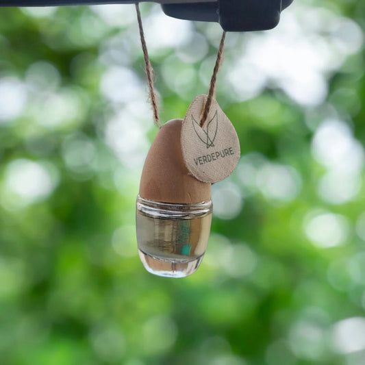 Comment parfumer sa voiture sans produits toxiques ? - VerdePure | Bougies et Parfums d'intérieur