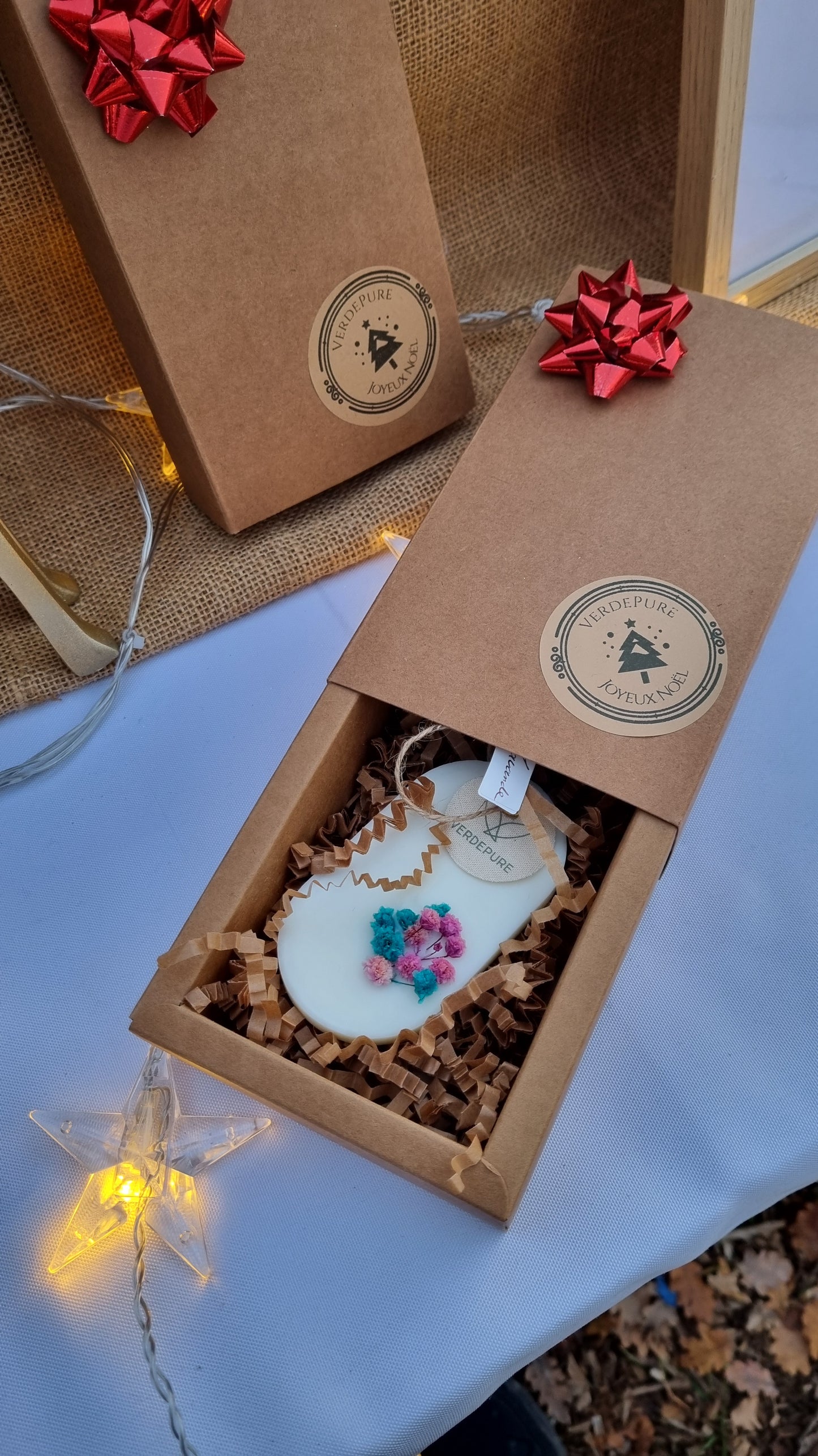 Suspension parfumée en cire végétale